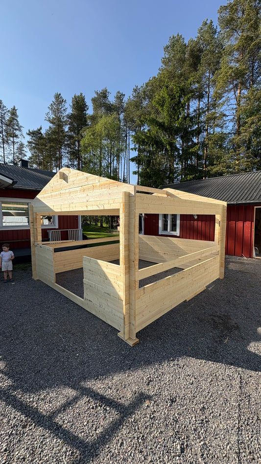Grillikatos 4,2m x 4,2m