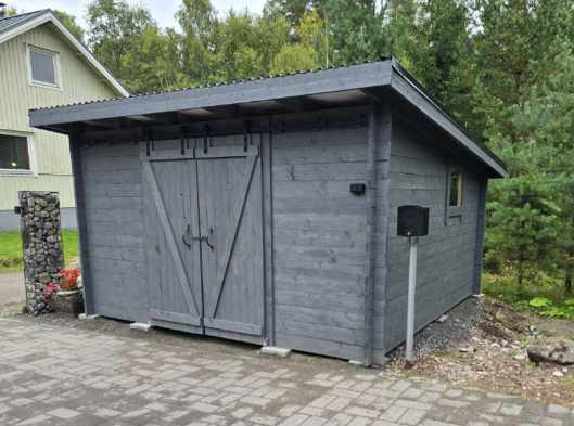 Varasto 4,2 x 4,2m
